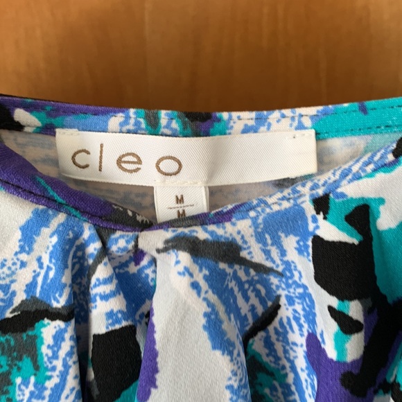 Cleo Abstract Ruffle Tank - Picture 8 of 9